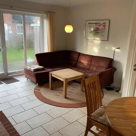 Haus Am Kurhaus 9 度假居 *